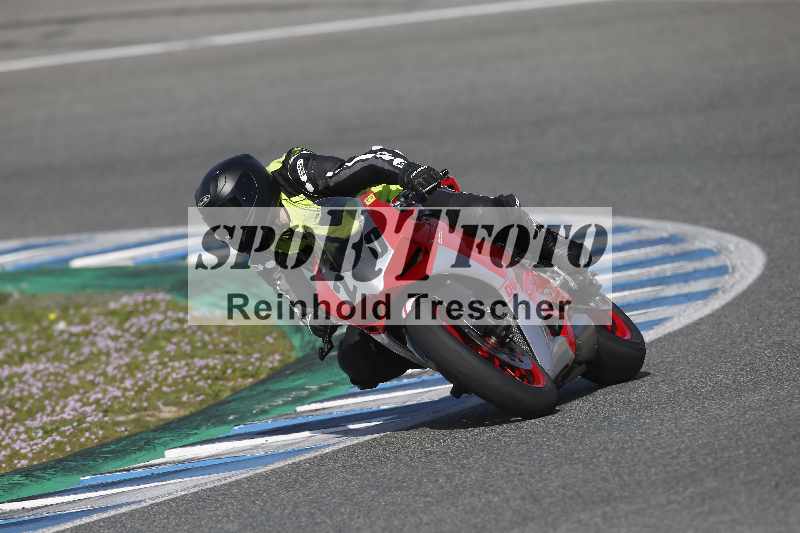 /Archiv-2024/02 29.01.-02.02.2024 Moto Center Thun Jerez/Gruppe gruen-green/20